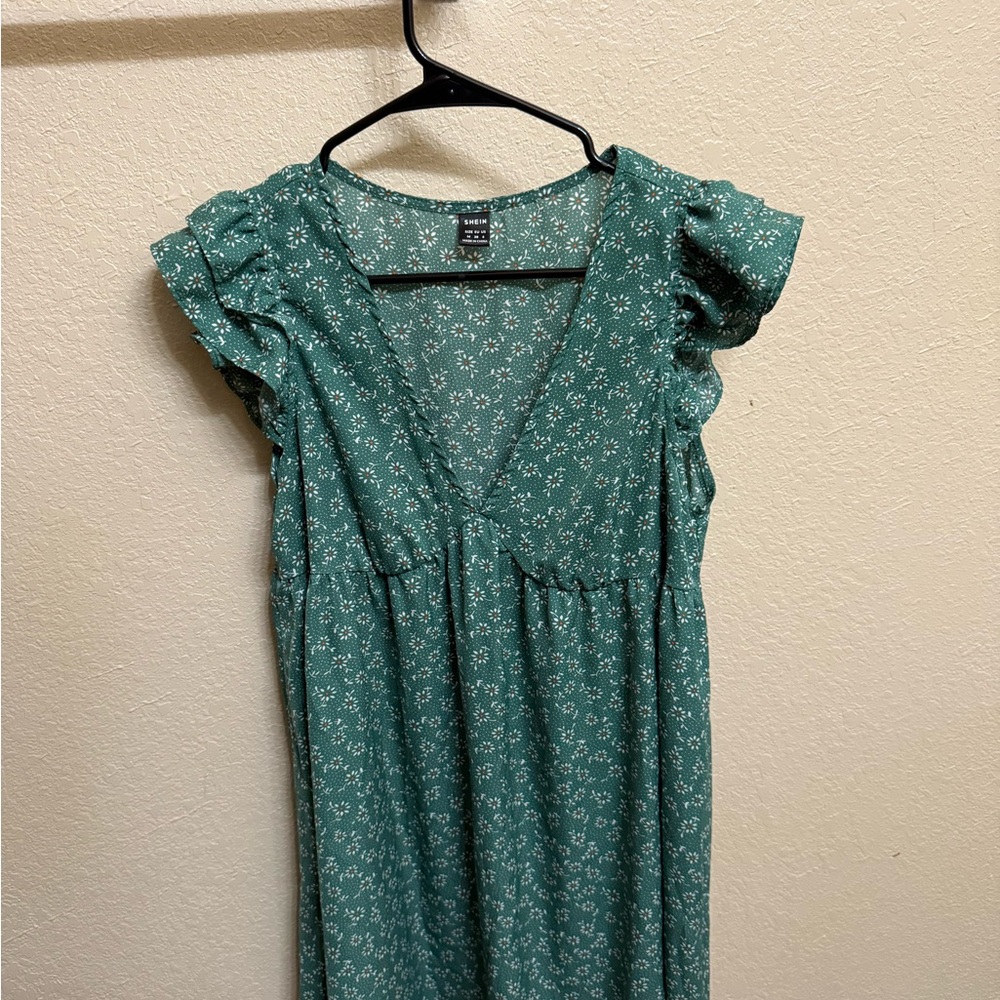 SHEIN Green Floral Midi Dress